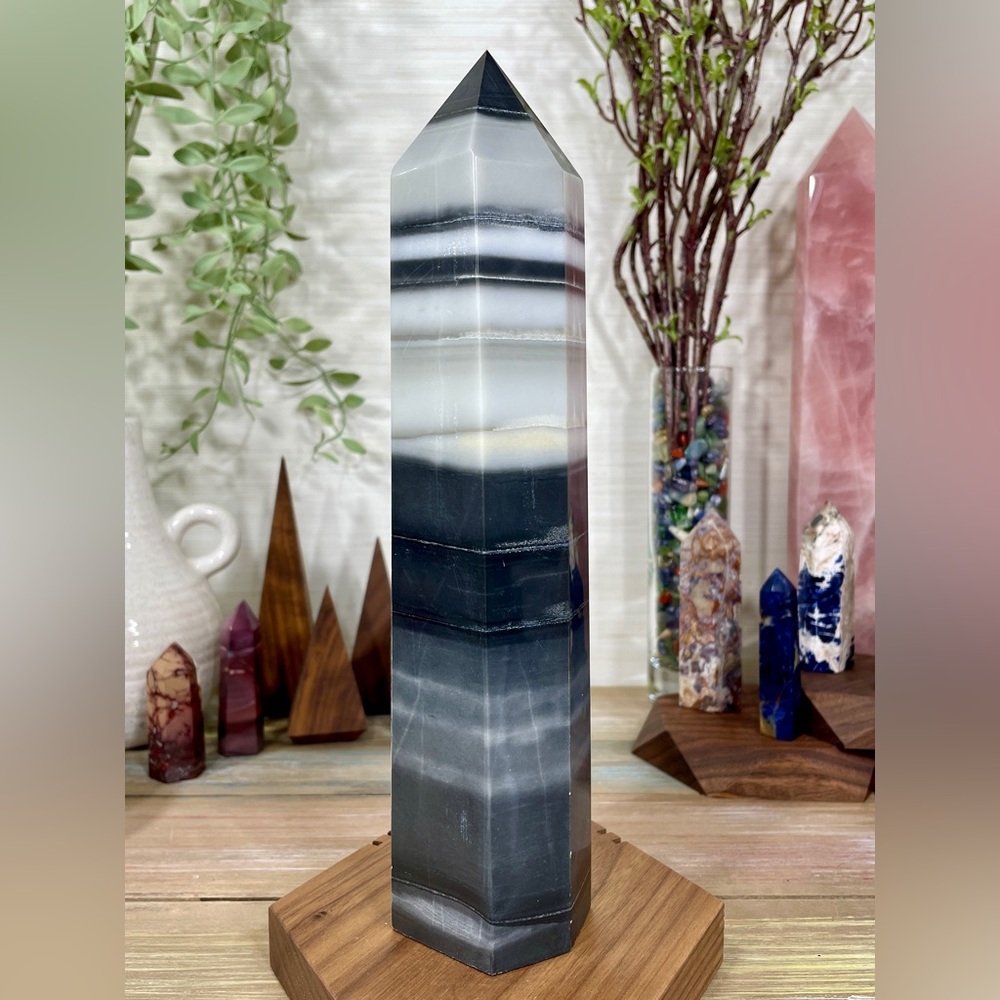 2265 Extra Large Tai Chi Jasper Crystal Tower - Picture 3 of 13